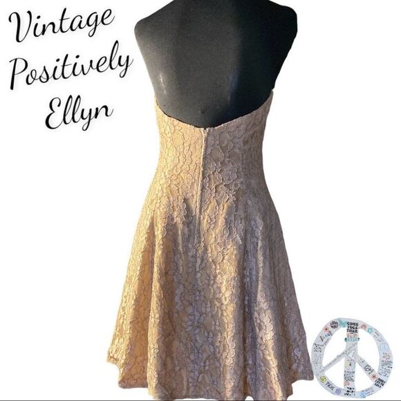 Vintage Made in USA Positively Ellyn gold lace open back halter mini dress - Picture 3 of 16